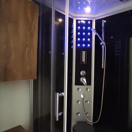 شقة In Mit Grossem Balkon By Interhome *