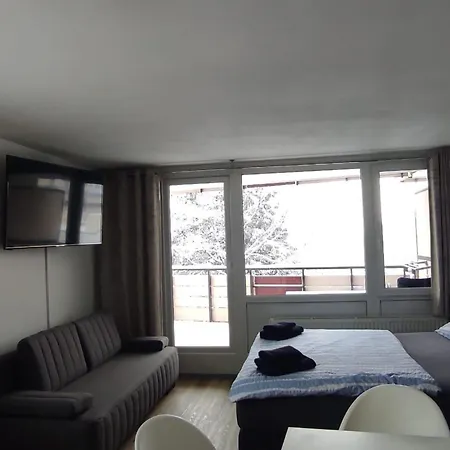 شقة In Mit Grossem Balkon By Interhome *